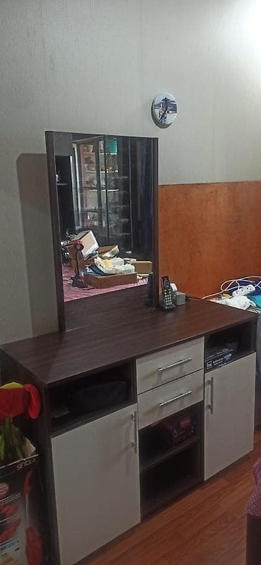 İşlənmiş, Termolar, Laminat, Çatdırılma yoxdur