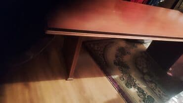 Qonaq otağı dəstləri: Yeni, Jurnal masası, Kredit yoxdur, Rumıniya — 9