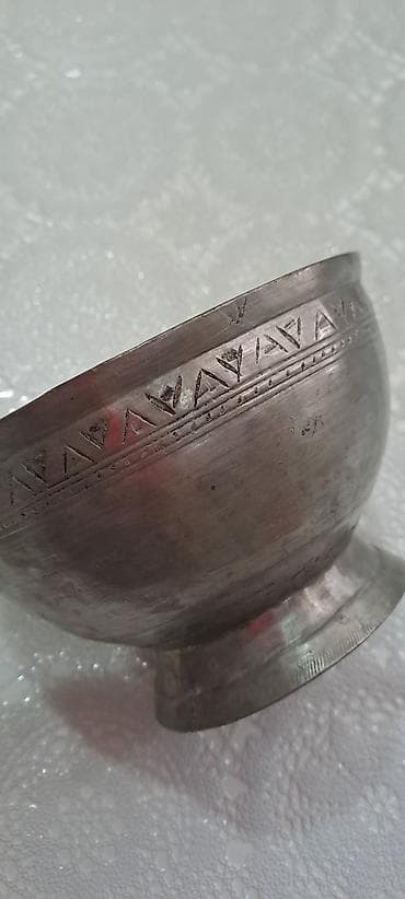 1 tonluq: Kasalar, 1 əd, rəng - Gümüşü, Metal, Azərbaycan — 2