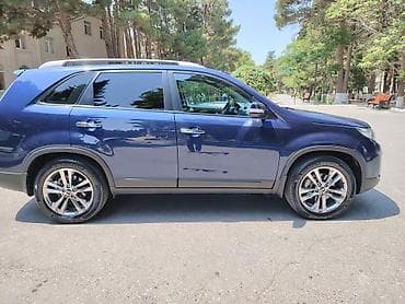 kredit disk: Kia Sorento: 2 l | 2013 il Ofrouder/SUV — 7