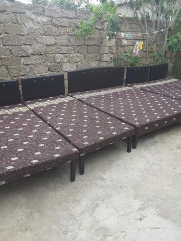 krafat: Kravat
Taza hazırı var — 1