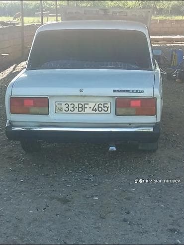 maşın satı: Lada 2107, ağ rəng. Arxa ötürücülü sedan. - Kuzov: klassik 2107 — 1