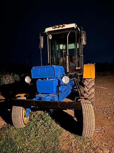 Kənd təsərrüfatı üçün universal təkərli traktor - Güclü dizel
