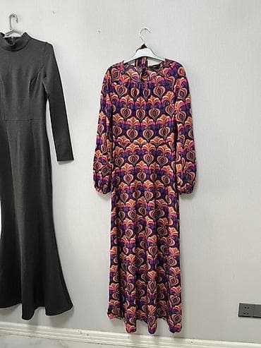 beden kremi: Maksı uzunluqda qadın donları – 2 fərqli naxış 1) Rəngarəng retro — 2