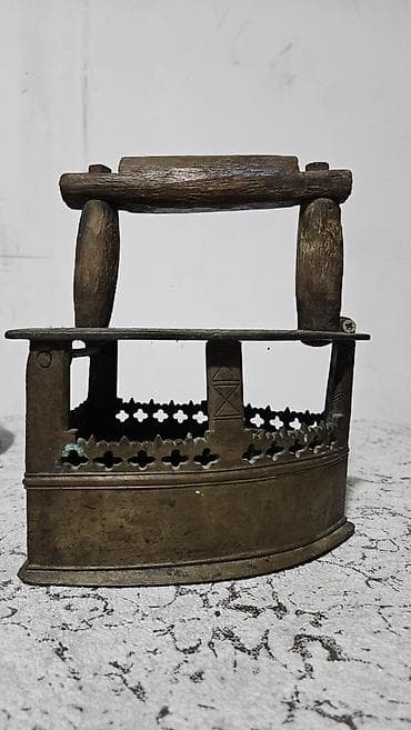 koza kostyumlar: XIX əsrə (1841-ci ilə) aid, bürüncdən hazırlanmış antikvar kömürlü — 5