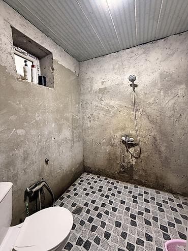 1 otaqlı ev: 3 otaqlı, 110 kv. m, Kredit yoxdur, Orta təmir — 8