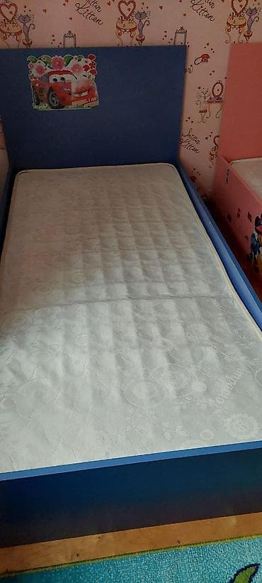 ucuz matras: Oğlan və qız üçün, İşlənmiş, Çarpayı, Bazasız, Matras ilə, Siyirməsiz — 2