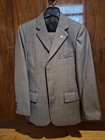 isci geyimi: Bailushun kişi kostyumu – 3 hissəli dəst - Rəng: boz (yüngül — 4