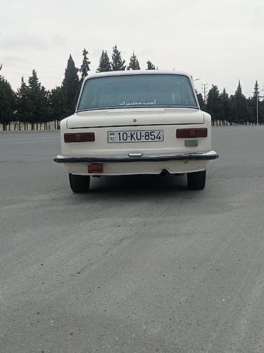 vaz 2106: VAZ (LADA) 2101: 1.5 l | 1981 il Sedan — 3