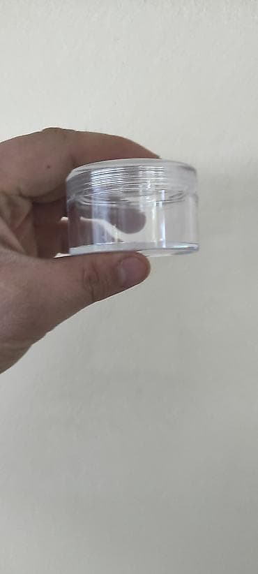devit 3 qiyməti: Krem qabı olan bu məhsul sərt plastik (0.03mm)qrami 50 ml di şəffafdır — 2