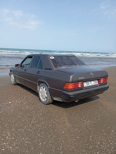 yeşqa mersedes: Mercedes-Benz 190 (W201): 2 l | 1991 il Sedan — 6