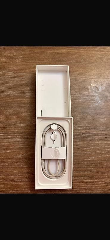 iphon 16 pro: IPhone 16 Pro — 8