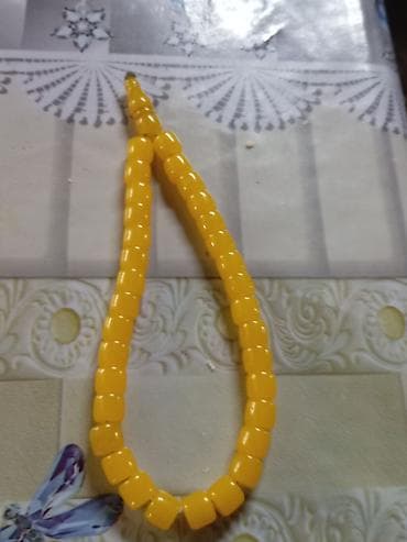 ulysse nardin saat: Təsbeh - Rəng: parlaq günəbaxan sarısı - Fason: kvadrat-yuvarlaq — 2