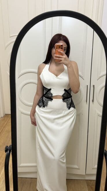 don ziyafət: Ağ rəngli uzun ziyafət/libas Yenidir kirayəsidə mövcuddur - Material — 3