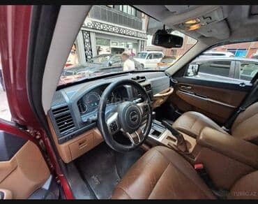 Jeep Cherokee: 3.7 л | 2011 г. Внедорожник — 1