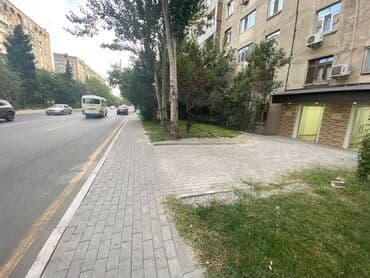 nerimanovda obyekt satilir: Nəsimi rayonu Memar Əcəmi metrosunun yaxınlığında 5 mərtəbəli binanın — 7