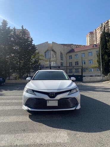 тойота камри 2012 цена: Təcili köçlə əlaqədar. Toyota Camry sedan — ağ rəng, geniş salon və — 6