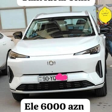 Əlaqə- 0707373585. Ağ rəngli, müasir dizaynlı elektrik krossover. Ön