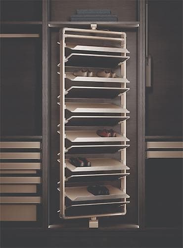 AIDEN FIRLANAN AYAQQABI ŞKAFI Texniki göstəricilər: 1950*2150 (Ölçü — 1