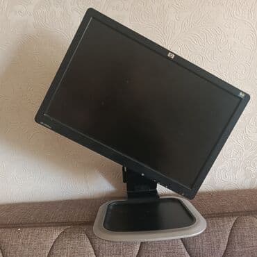 manitor maşın: HP L1945wv monitoru qara rəngli korpusa və müvafiq dayağa malikdir — 4