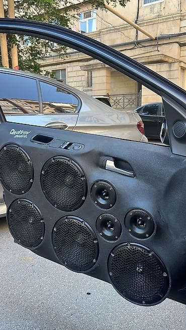 Aparatura satilir 1500.2asa uslitel 5.5atom mono 2000rms 15lik 29hz lalafo.az -da Aparatura satilir 1500.2asa uslitel 5.5atom mono 2000rms 15lik 29hz