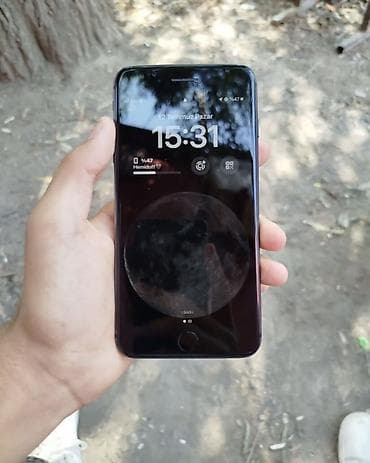 iphone duba: IPhone 8 Plus, 64 GB, Qara, Barmaq izi — 1