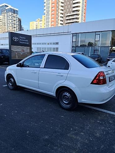 şevrolet aveo satışı: Chevrolet Aveo: 1.4 l | 2009 il 105000 km Sedan — 5