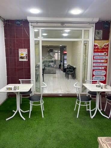 dədə qorqud qəsəbəsi: Dürüm Kabab • Məkan: - Açıq havada süni ot örtüklü kiçik terras — 3