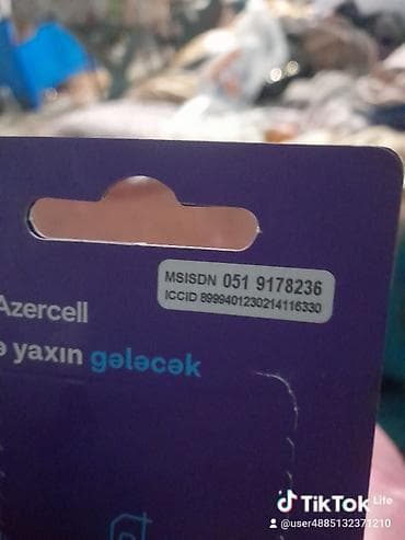 pvc avadanliq: Sovet istehsalı MTZ tipli mavi rəngli təkərli traktor. Xüsusiyyətlər — 5