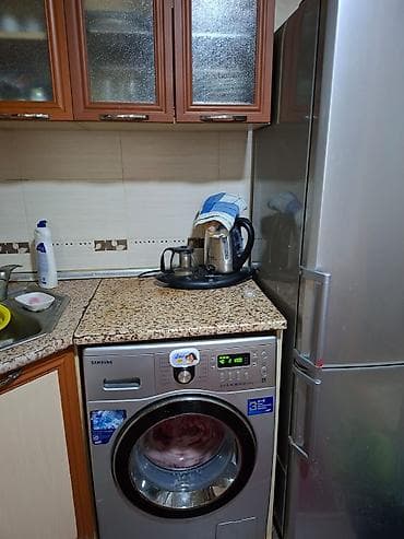 Elmler Metrosuna 7-8 deqiqe.Kommunal ödənişlər və internet kirayə — 10