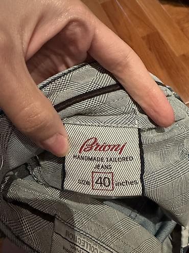 Brioni cins — 3