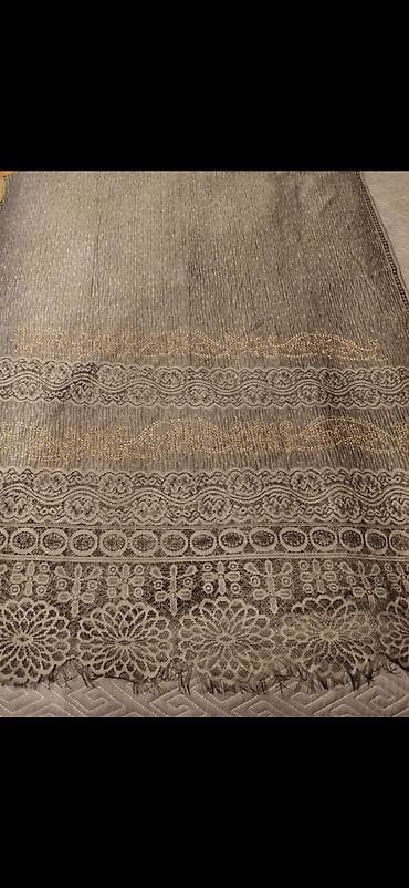 Gümüşü-boz rəng palitrasında zərif naxışlı baş ortusu - Material — 2