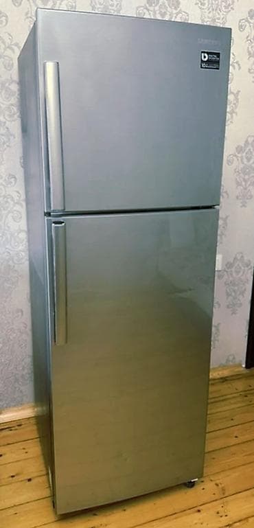 İki qapılı, üstdən donduruculu soyuducu - Rəng: inox (paslanmaz polad at lalafo.az İki qapılı, üstdən donduruculu soyuducu - Rəng: inox (paslanmaz polad
