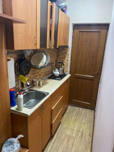 Boyunbağılar: Kirayə Ev ev köhnə Yasamal rayonunda yerləşir. Statistikanın — 5