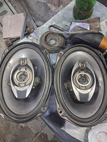 Kodlu 400 lüy ideal səs effekti var.tam işlək vəziyyətdədi ciddi alıcı