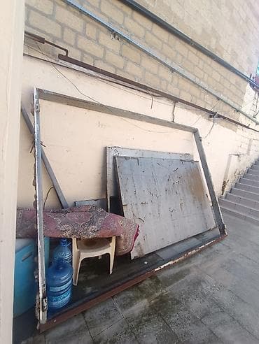 Siyirmə qapılar: Məhsul: Qapi dəmir 2 qatli xonçali ağır qapidir. sadəcə rənglənməyə — 3