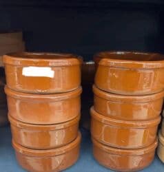 Saxsı qablar keramila yemək qabları satılır.Yenidir.Çeşidlər çoxdur lalafo.az -da Saxsı qablar keramila yemək qabları satılır.Yenidir.Çeşidlər çoxdur