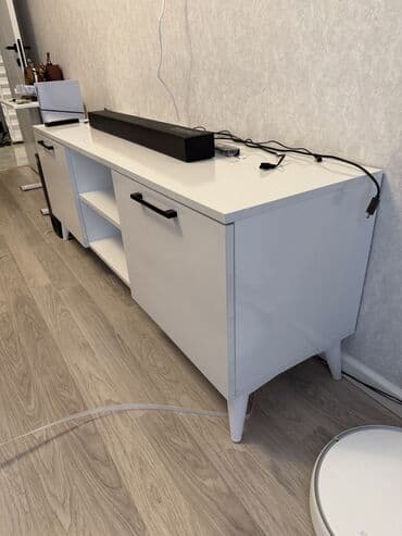 раковина в ванную с тумбой: Новый, Прямой ТВ стенд, С полками, Деревянный — 2