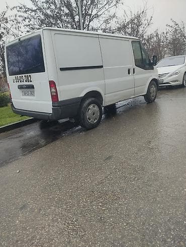 BMW: Ford Transit yük Qazi Xidmetinzde seher daxili unvandan asli olaraq — 3