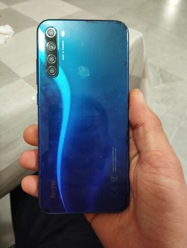 Xiaomi Redmi smartfon - Model: Redmi (şəkildəki seriya – arxa hissədə