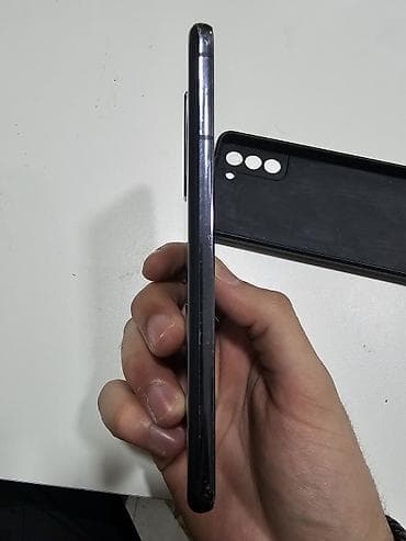 telefonla barter: Samsung Galaxy S21, 128 GB, rəng - Qara, Simsiz şarj — 2