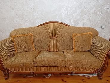 Klassik divan, Divan
