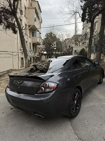 купе: Idman üslublu kupe avtomobil - Kuzov: 2 qapılı kupe, qara/boz rəngli — 3