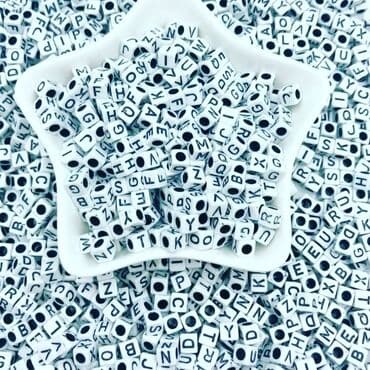 ağıllı saat irşad: 1 ədədi 1 qəpiyə olan hərif muncuqlar. münasib qiymətə başqa cür — 1