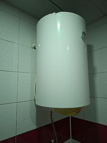 ariston gence: Ariston 2 si bir yerde 110m ayri ayrı balaca 30L 50m böyük 80L 60m — 4