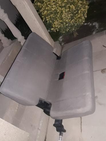 mitsubishi outlander: Mitsubishi baqaj oturacağı satılır.Nömrə 24 saat açıqdır — 1