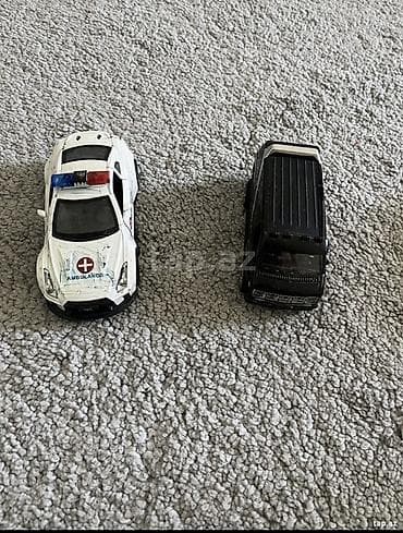 oyuncaq aparat: Uşaq oyuncaqları dəsti - 2 ədəd radioidarə olunan maşın: - Sarı — 5