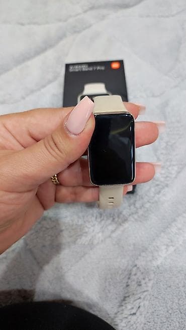Xiaomi Smart Band 7 Pro – ağıllı qolbaq/saat - Böyük düzbucaqlı