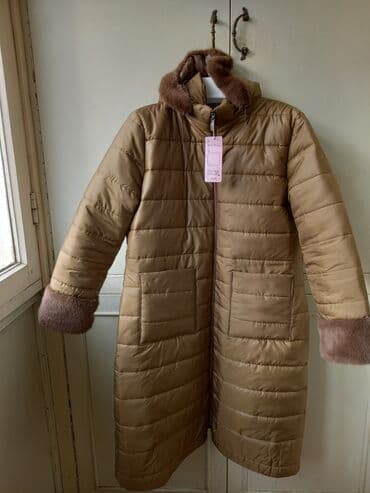 46 və 48 raz.təzə uzn plaşavoy palto 100man.satılır.qalanları fərqli