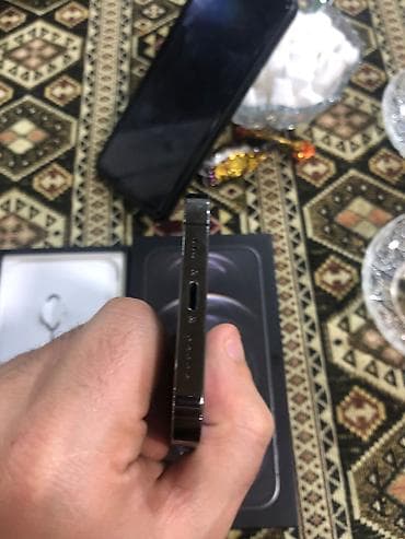 qara çanta: IPhone 12 Pro, 128 GB, Jet Black — 5